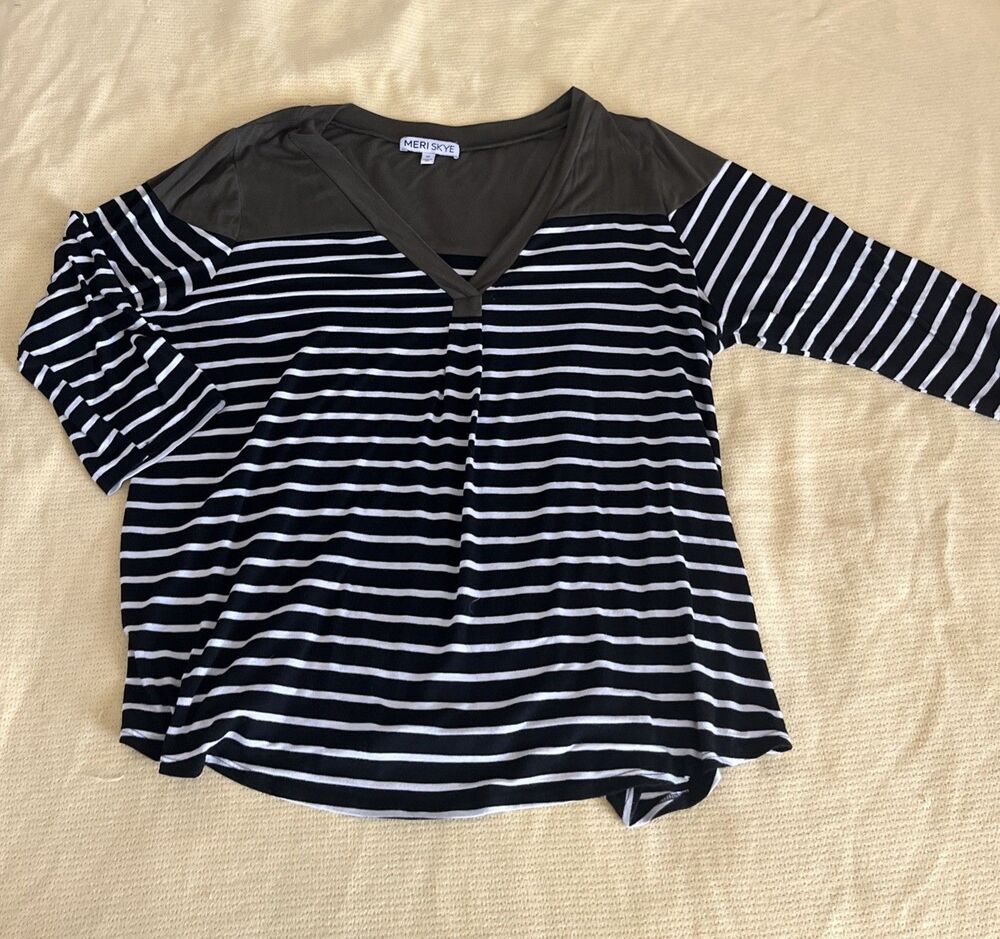 Meri Skye V Neck Knit Top Size 2x Stripes Olive Green Black Dia & Co - Picture 1 of 7
